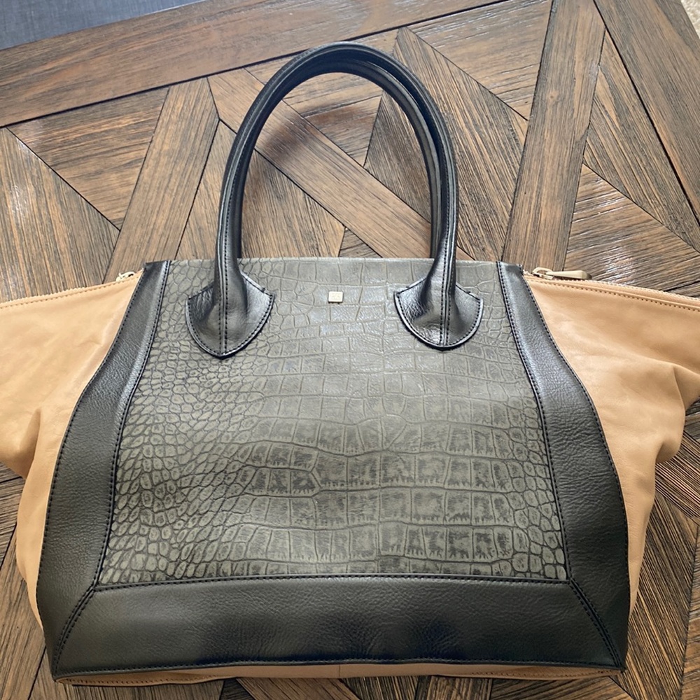 Pour La Victoire Maison Black & Tan Leather Trapeze Tote Bag